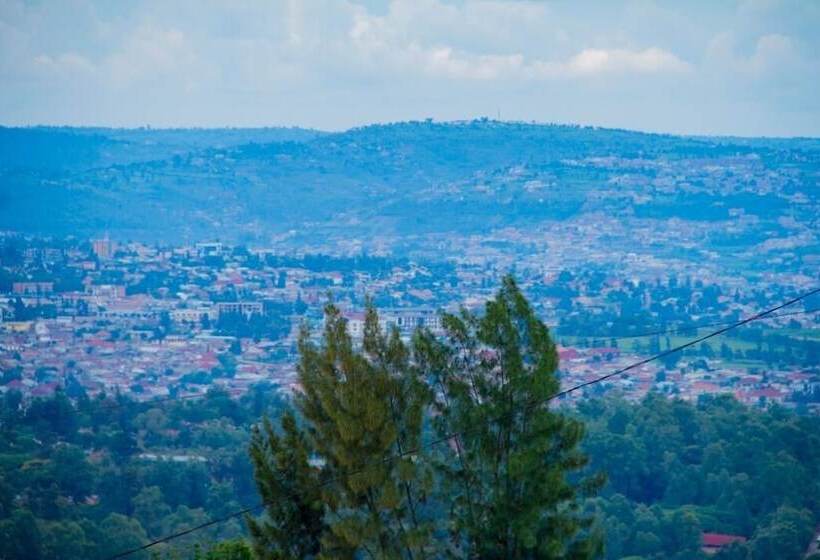 بنسيون Airport Appex Motel