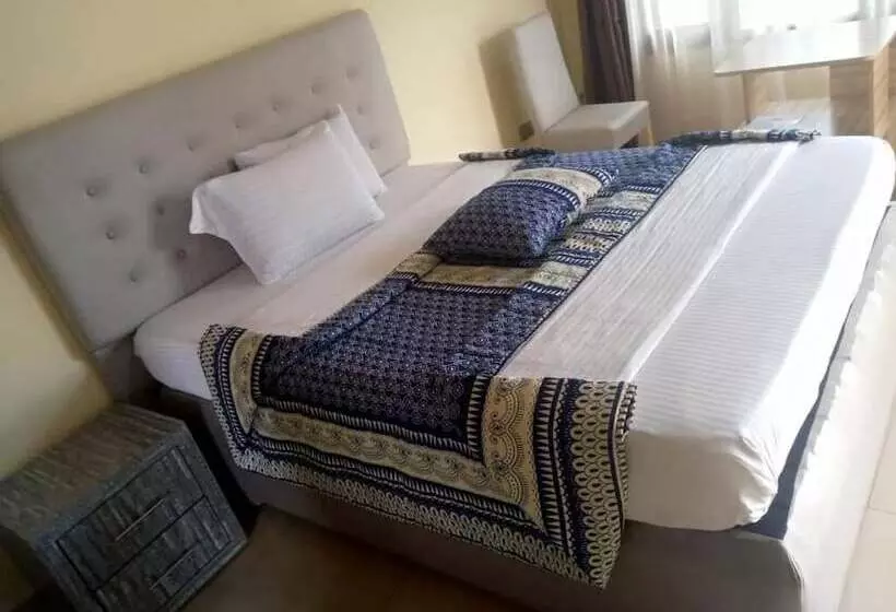 پانسیون Airport Appex Motel