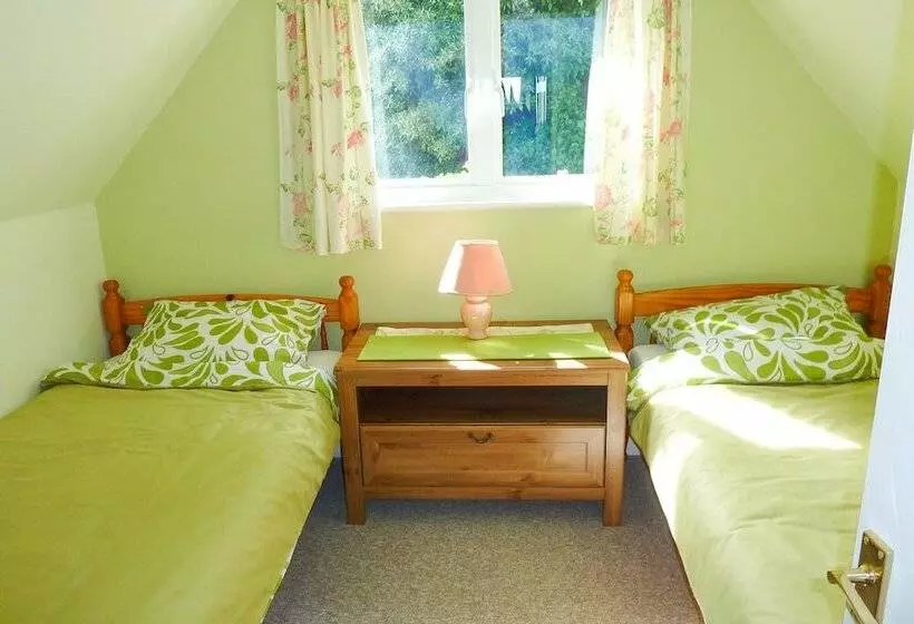 Porthole Cottage