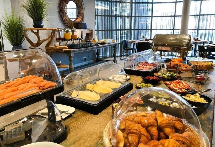 Acropolis Luxury Appartments I Hotelservice And Free Parking