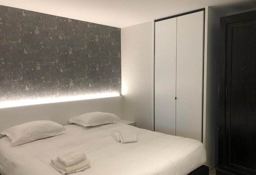 Acropolis Luxury Appartments I Hotelservice And Free Parking