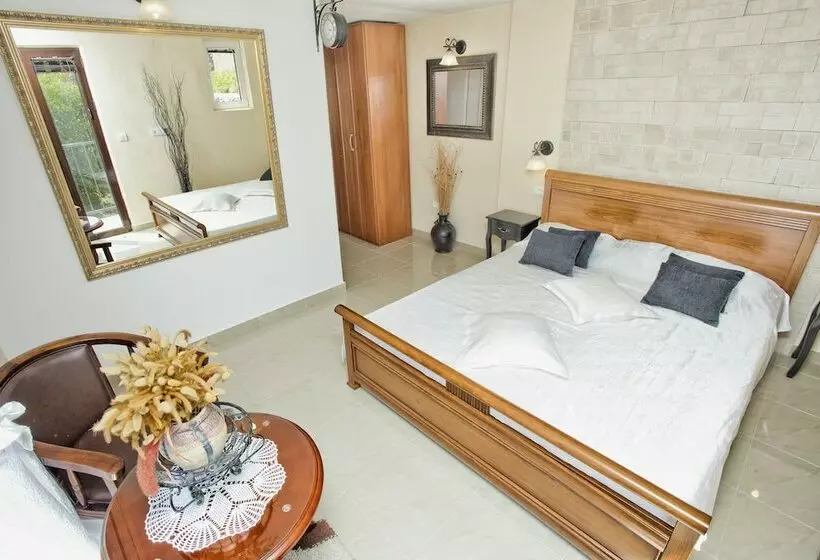 Apartments Admiral