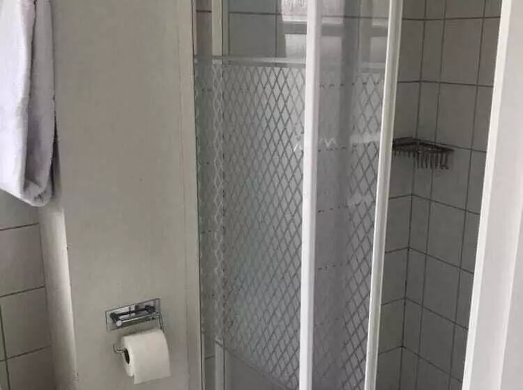 City Hotel Apartments