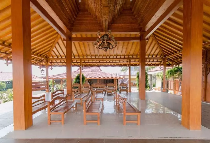 Hotelli Reddoorz Syariah Near Tugu Lampu Gentur Cianjur