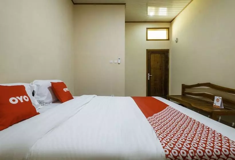 Hotelli Reddoorz Syariah Near Tugu Lampu Gentur Cianjur