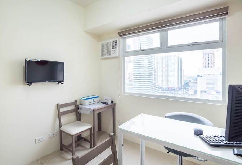 Hotel Oyo 216 Urban Deca Tower Mandaluyong