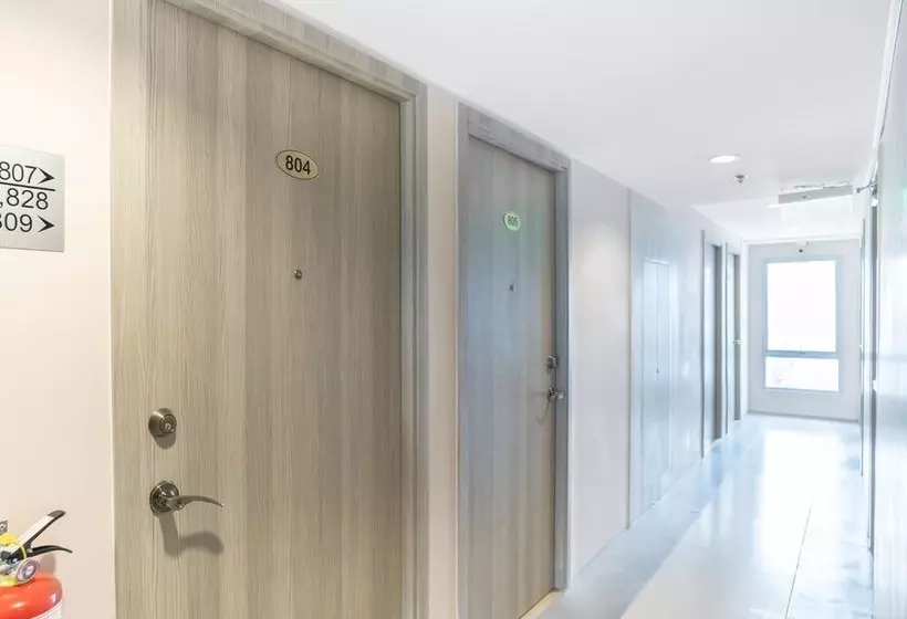 Hotelli Oyo 216 Urban Deca Tower Mandaluyong