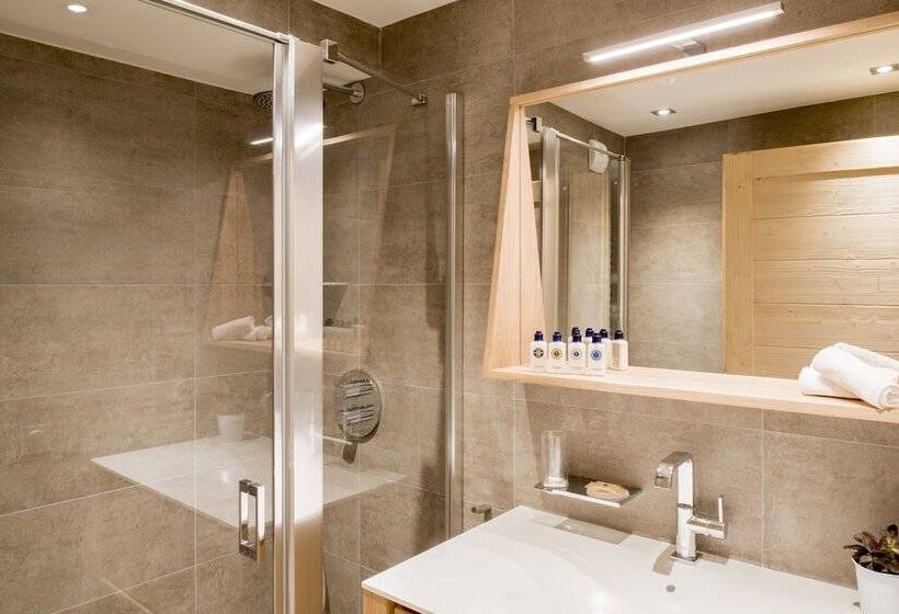 Mammoth Lodge Apartment T4 D03