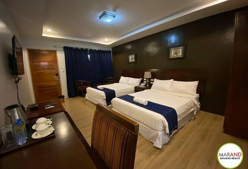 호텔 Marand Beach Resort