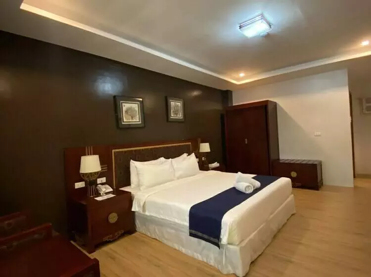 ホテル Marand Beach Resort