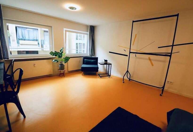 Nice And Clean Hostel Room For 3 2c