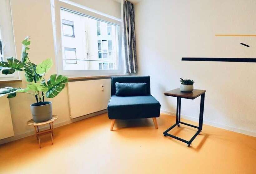 Nice And Clean Hostel Room For 3 2c