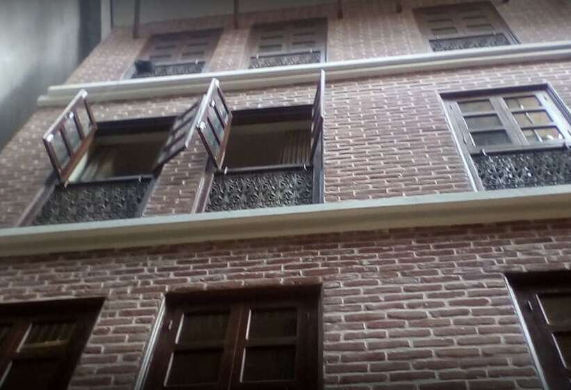 پانسیون Heritage De Patan