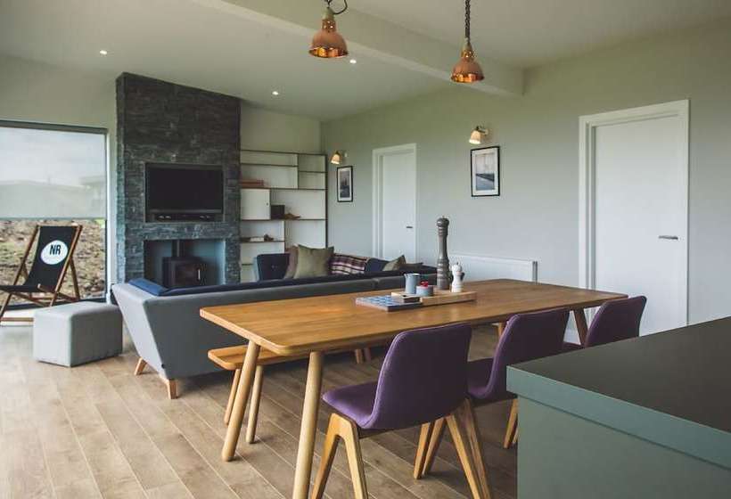 ペンション Jog Lodge 22  3 Bed Seaview