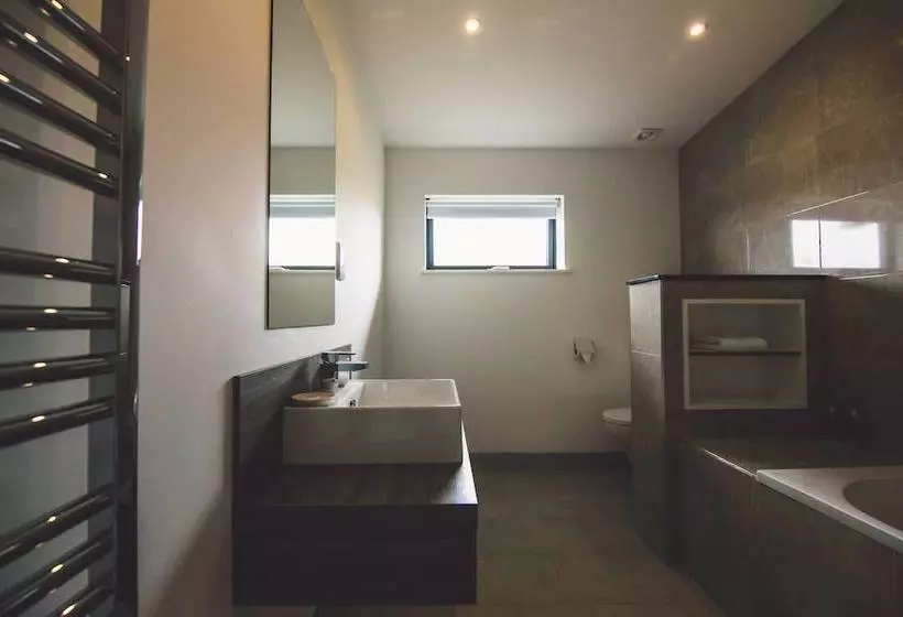 ペンション Jog Lodge 22  3 Bed Seaview