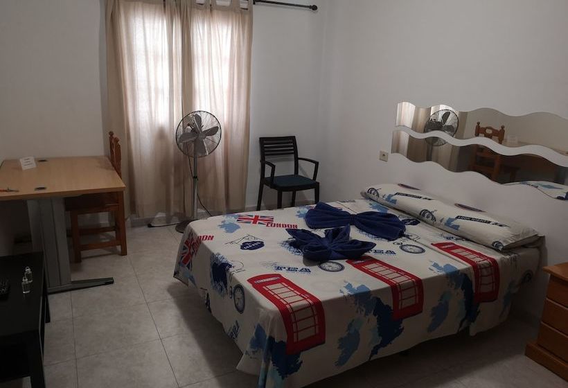 펜션 Rooms Tampico