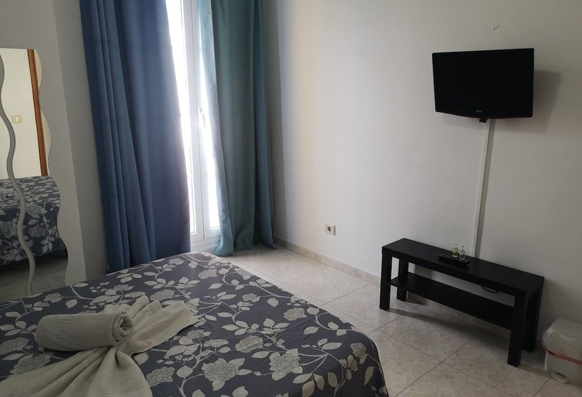 펜션 Rooms Tampico