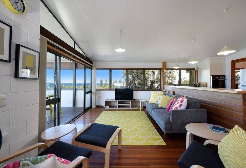 Sun Ray   9 Pelican Street, Peregian Beach, Noosa Shire