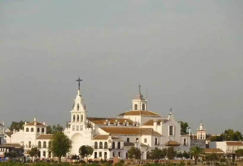 Retkeilymaja Rocio Rooms