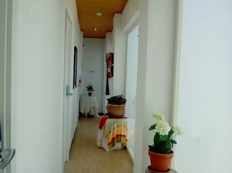 Retkeilymaja Rocio Rooms