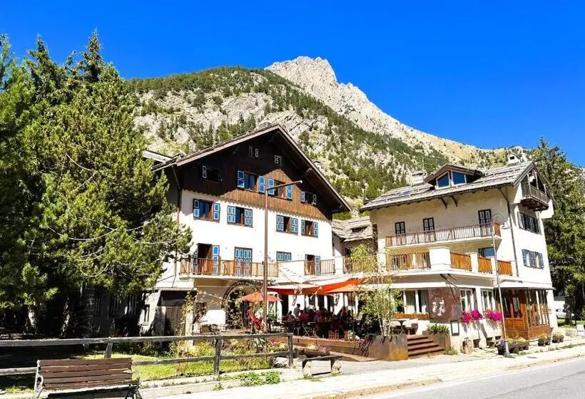 Aparthotel Claviere