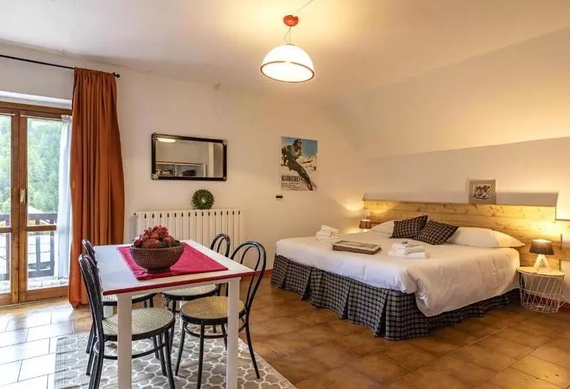 Aparthotel Claviere