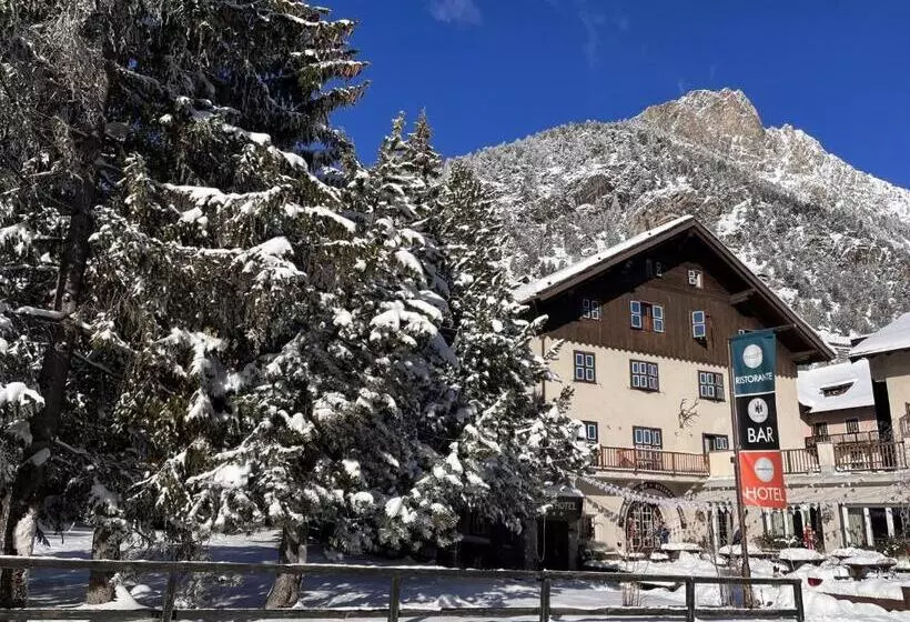 Aparthotel Claviere