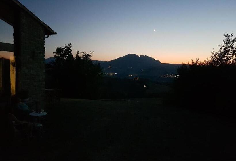 住宿加早餐  Terraluna Country House San Leo   San Marino