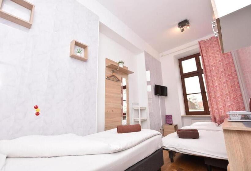 City Central Hostel   Pokoje Prywatne