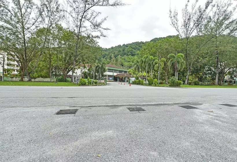 هتل Apartment Teluk Batik