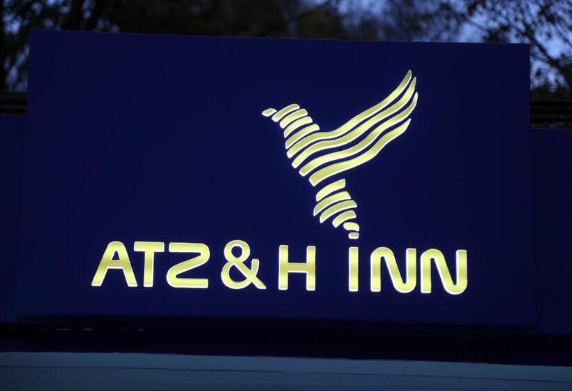 Отель Atz&h Inn