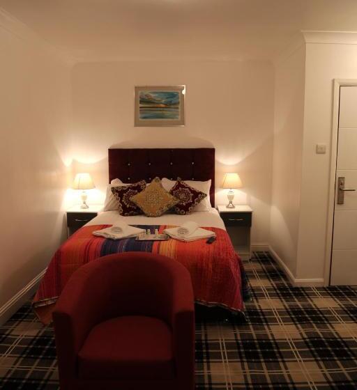 Отель Atz&h Inn