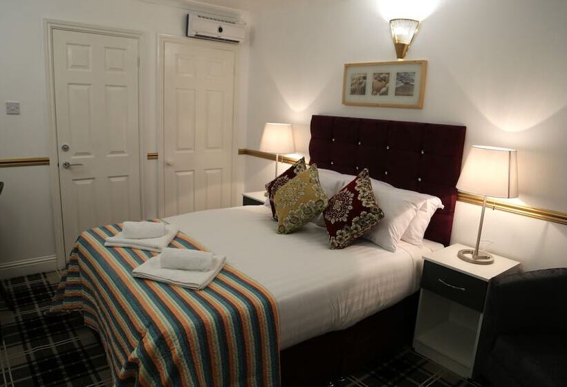 Отель Atz&h Inn