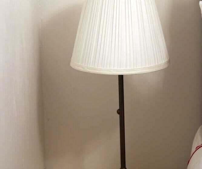 Отель Atz&h Inn