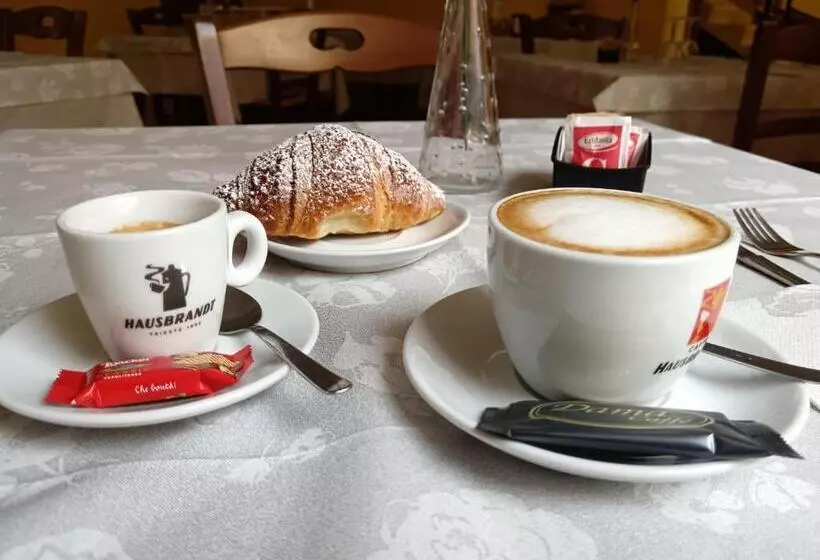 ホテル Milano