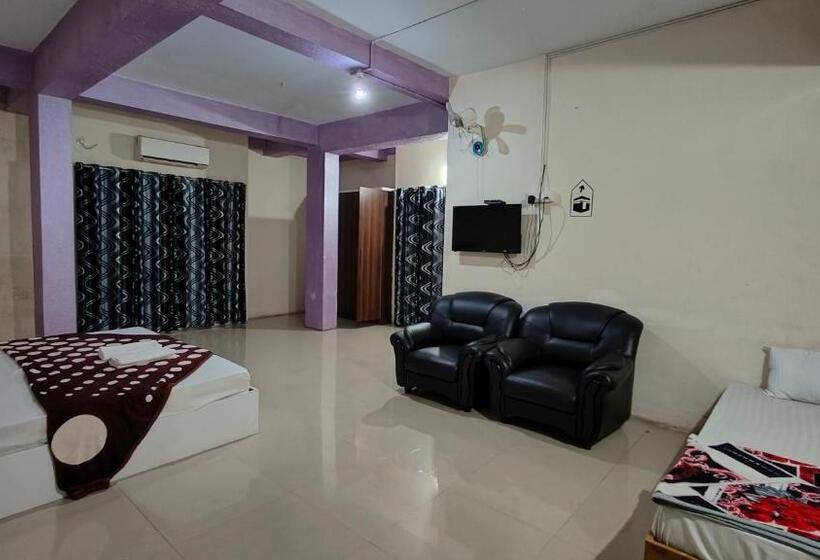 בית מלון כפרי Pphliving Khaleej Residency