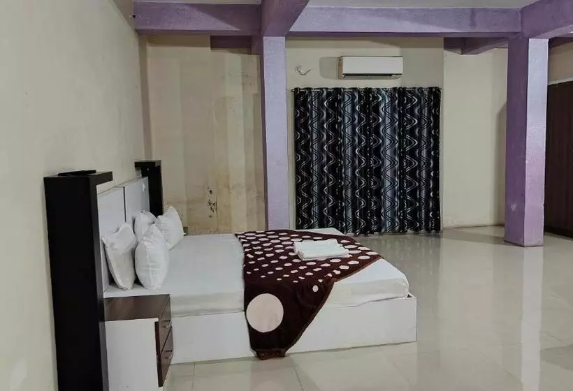 ホテル Pphliving Khaleej Residency