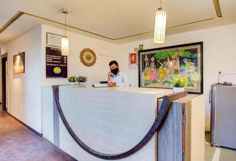 בית מלון כפרי Spot On 76295 Shubheccha