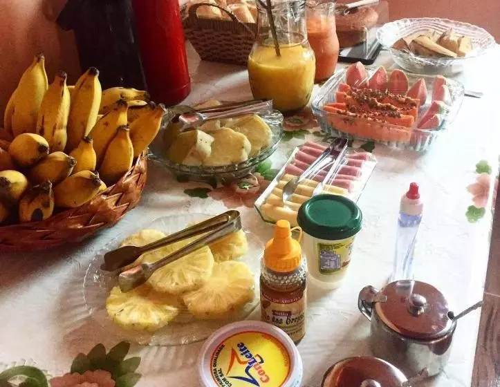 ペンション Pousada Mont Hebrom