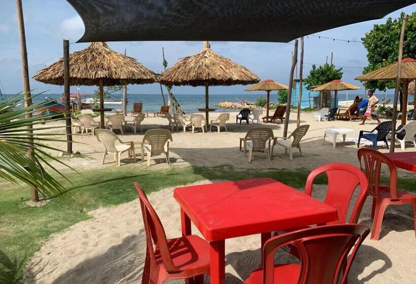 هتل Hostel Rincon Del Mar Ebenezer