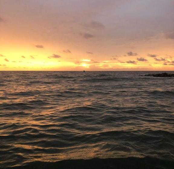 هتل Hostel Rincon Del Mar Ebenezer