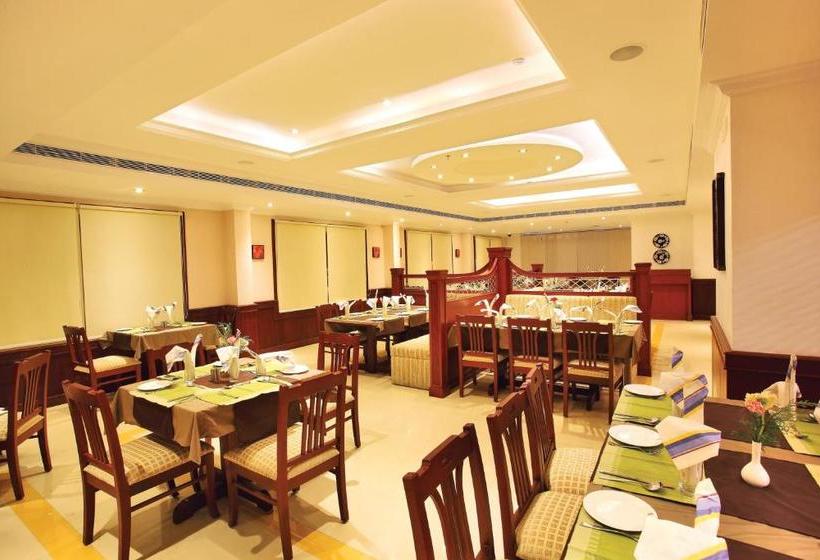 בית מלון כפרי Raj Regency