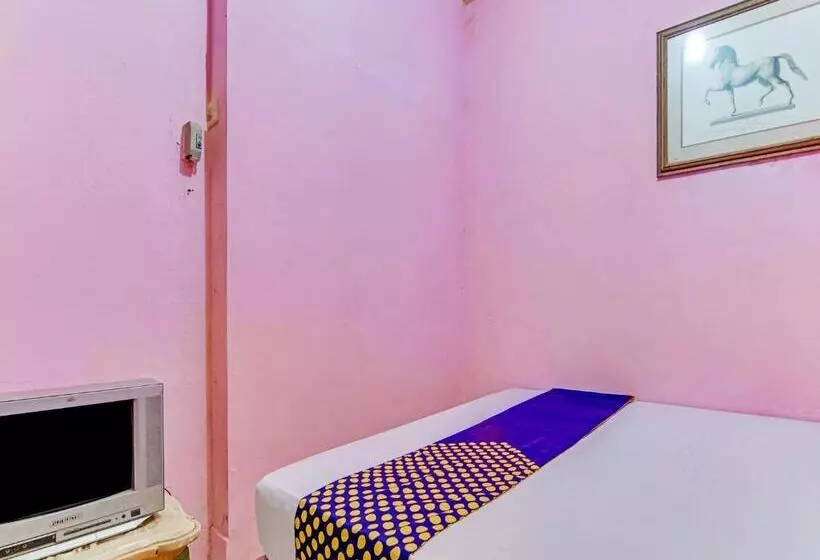 ホテル Spot On 90060 Jq Homestay Syariah