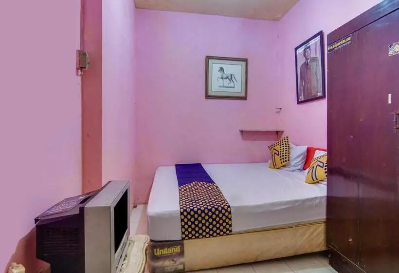 ホテル Spot On 90060 Jq Homestay Syariah