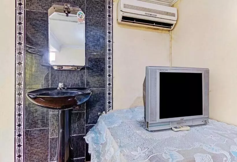 ホテル Spot On 90060 Jq Homestay Syariah