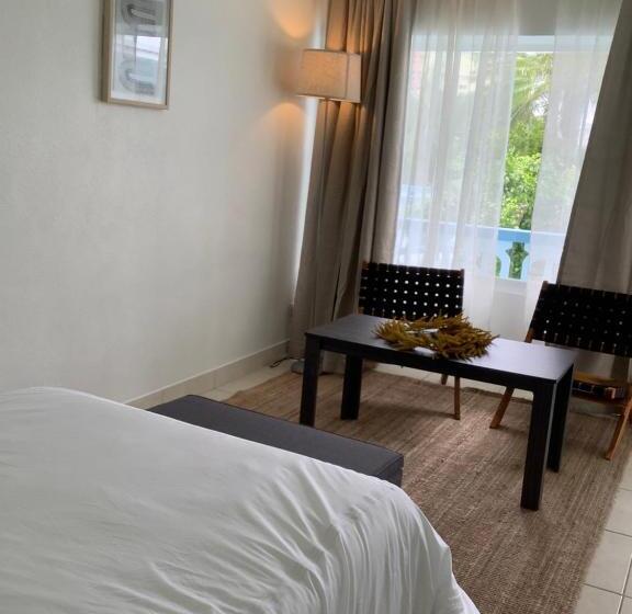 Motel Lauderdale Inn