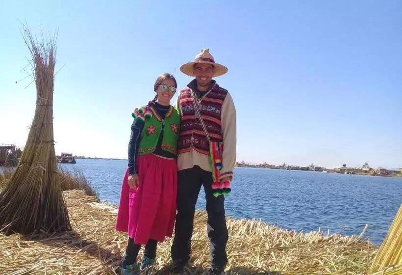 پانسیون Room In Lodge Uros Suma Jakaa Lodge Titicaca Experience