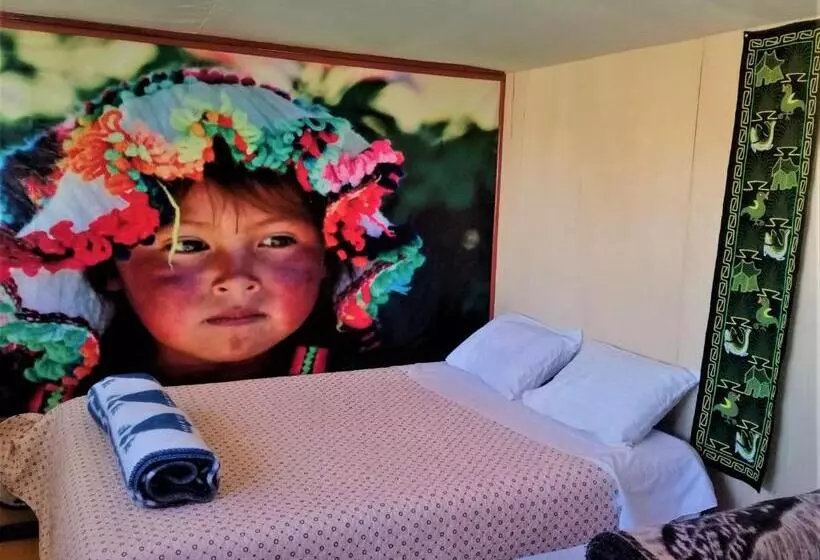 پانسیون Room In Lodge Uros Suma Jakaa Lodge Titicaca Experience