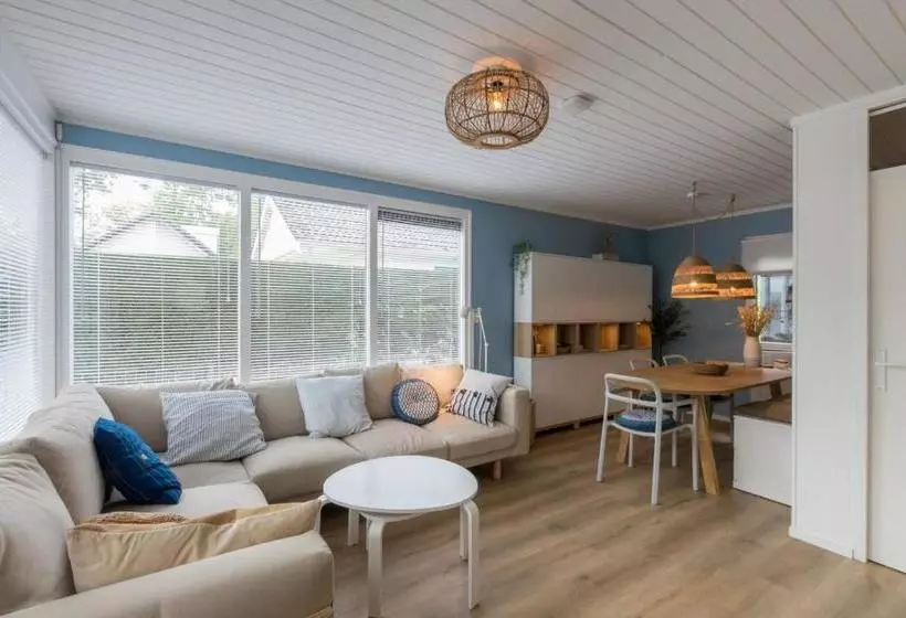 リゾートホテル Holidayhouse   Noordendolfer 2 51 Zoutelande