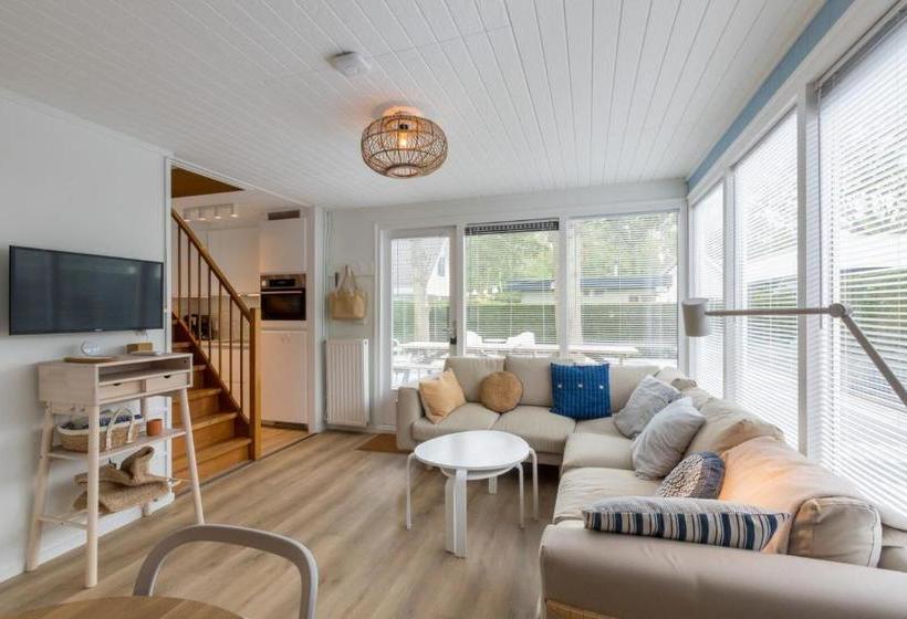 リゾートホテル Holidayhouse   Noordendolfer 2 51 Zoutelande